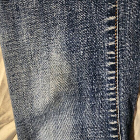 Juniors' SO® Low-Rise Bootcut Jeans medium wash size 9 - Picture 2 of 6